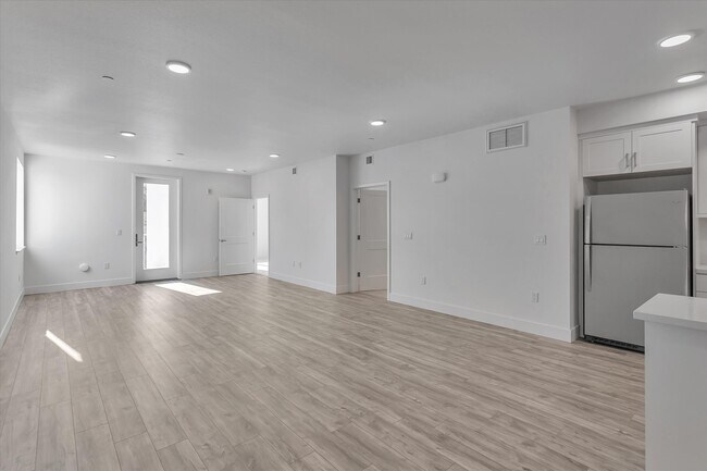 Photo - 42111 Osgood Rd Unit 221
