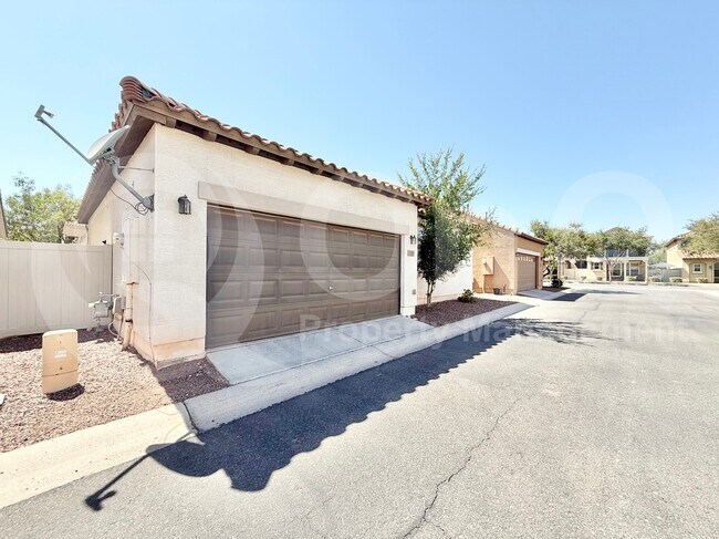 Photo - 1144 S Osborn Ln
