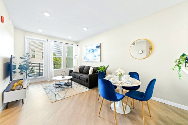 Photo - 375 Harbour Cove Dr Unidad FL3-ID1228247P