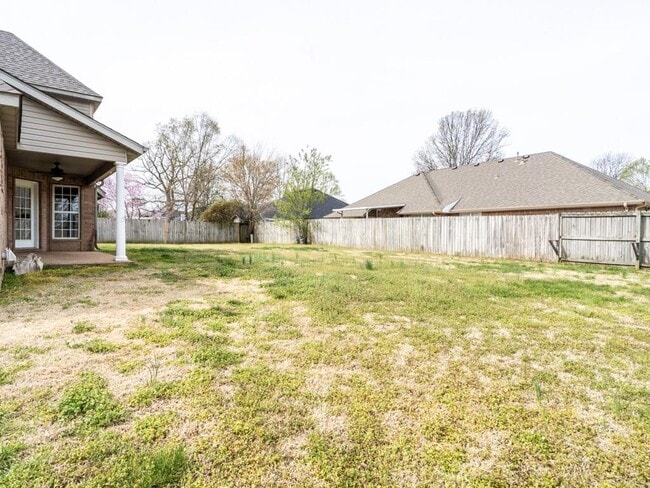 Photo - 600 Cornell St