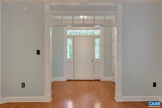 Photo - 991 Carodon Dr