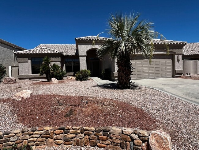 Building Photo - Beautiful Home In Sun Lakes Village