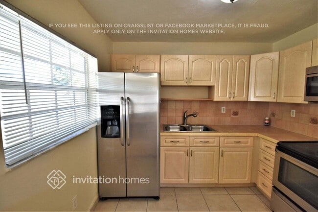 Photo - 4921 NW 170th St
