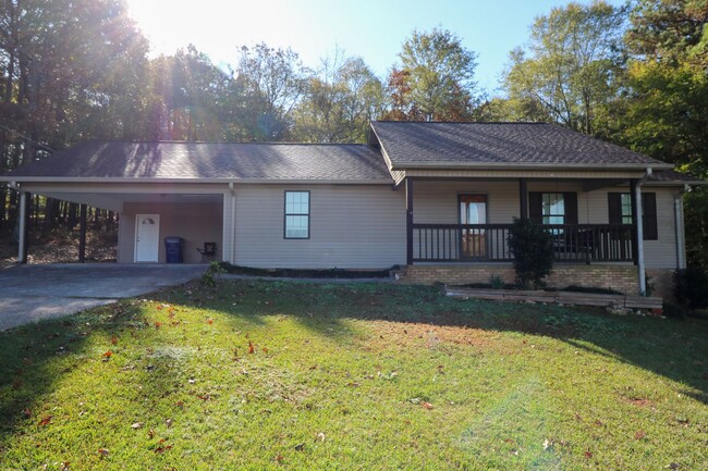 Great Home Close to Pell City - Great Home Close to Pell City