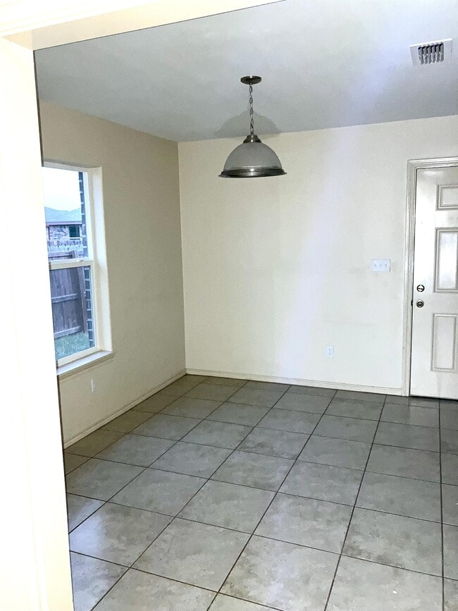 Photo - 1405 Adela Dr