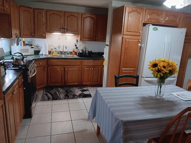 14 Hastings St Unidad roger