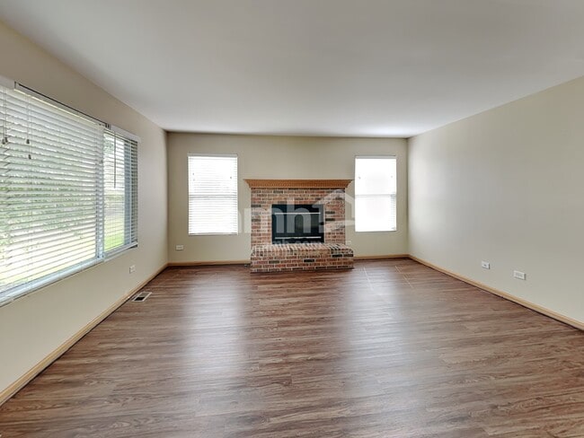 5913 Arbor Gate Dr