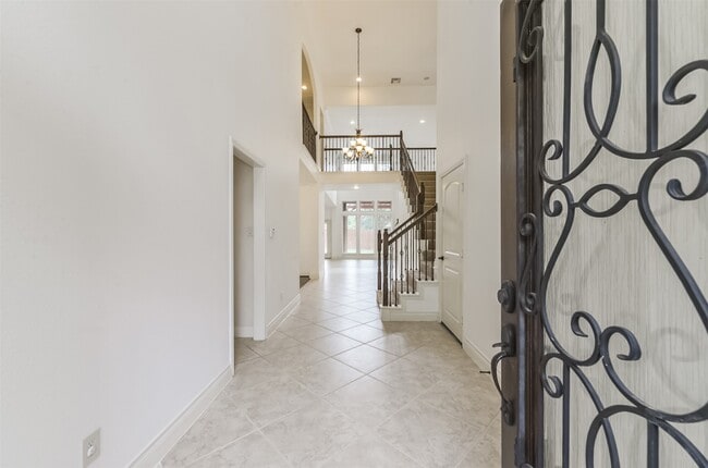 Photo - 10014 Eldarica Way