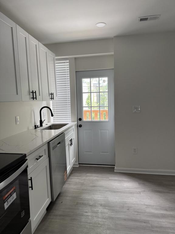 5215 Ready Ave
