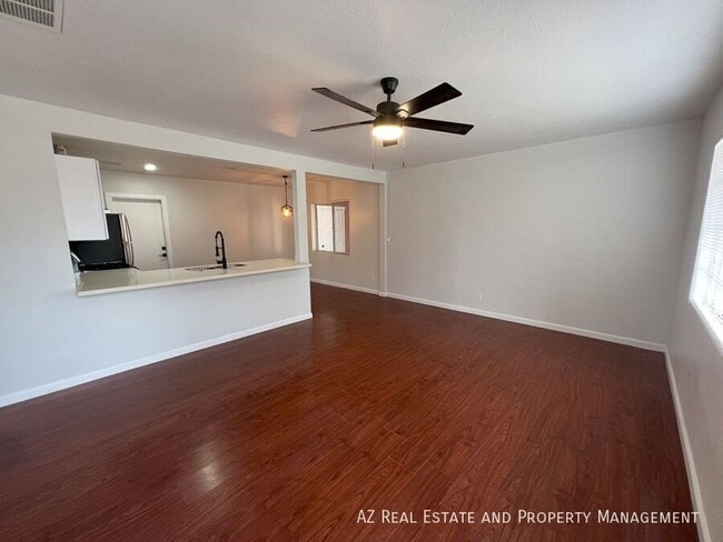 Photo - 3037 E Brill St