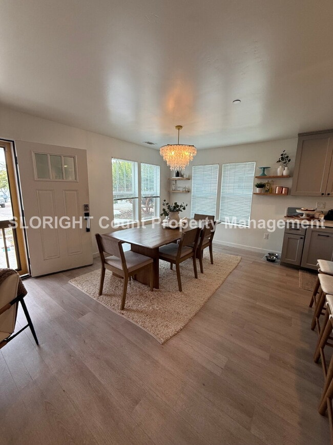 Photo - AVAILABLE SEPTEMBER- Walking Distance From The Beach - 3 Bed / 2 Bath