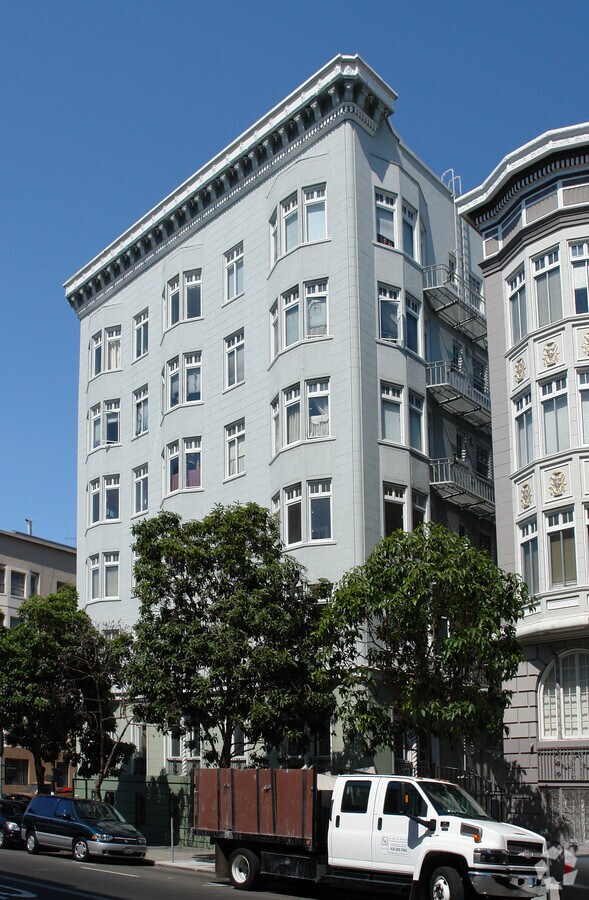 Frontenac Apartments - Frontenac Apartments