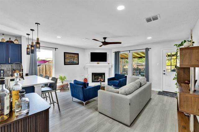 Photo - 8404 Early Dawn Trail