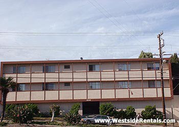 Photo - 1643 Artesia Blvd Apartments