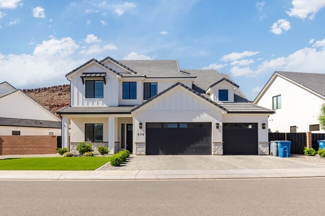 Building Photo - Beautiful 5 Bed 3.5 bath near Sunrise Valley Park In Washington.