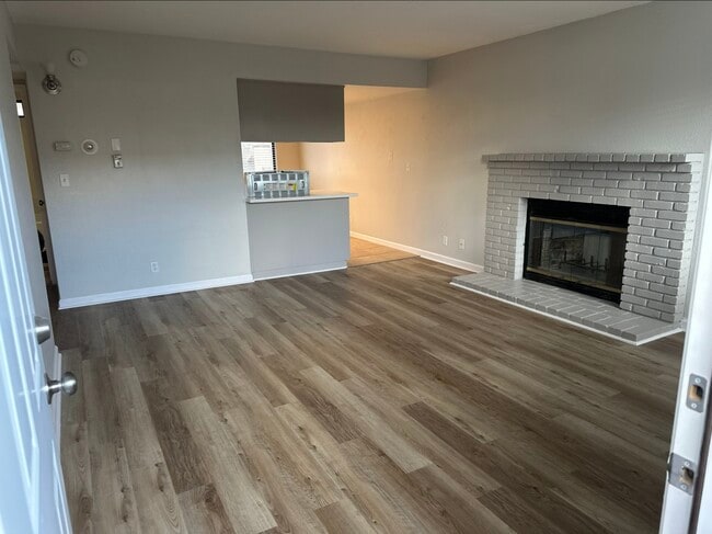 Photo - 429 S Sunset St Unit C