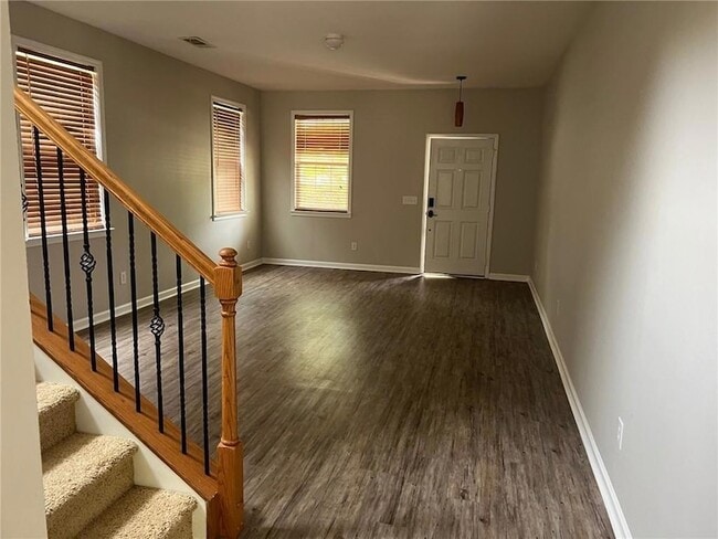 Photo - 152 Parkmont Ln