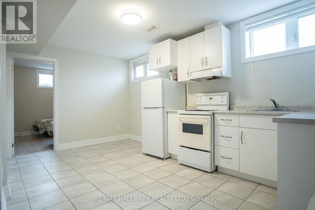 Photo - 35 Roberta Dr