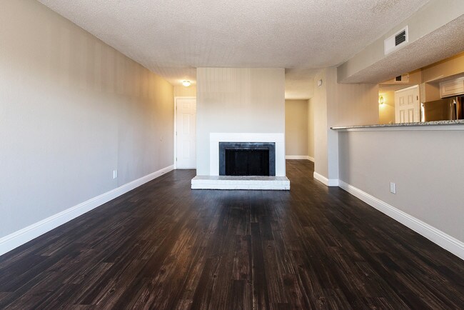 Photo - Silverton Apartment Homes