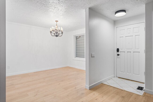 Photo - Spacious, renovated 3-bdrm/2-bath ranch-style gem in Troutdale. W/D, 2-car garage, fireplace