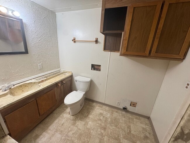 Photo - 2 bedroom, 1 bath manufactured home