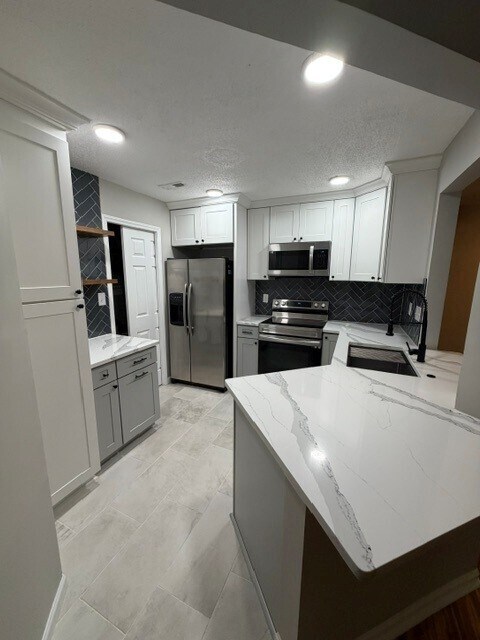 Photo - 6039 Gray Gate Ln Unit Apt B