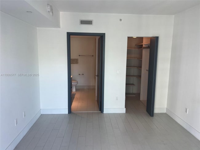 Photo - 1300 S Miami Ave Unidad 2511