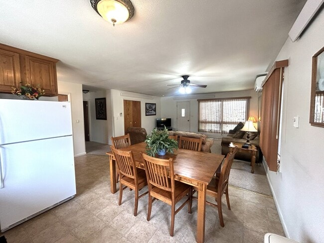 Photo - 109 Pine Ave