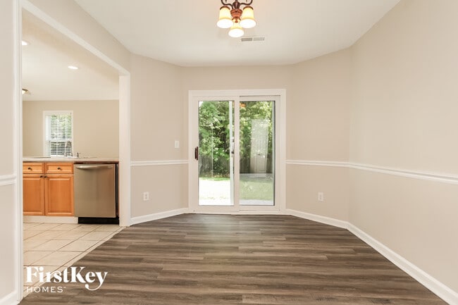 Photo - 1503 Glenn Meade Dr