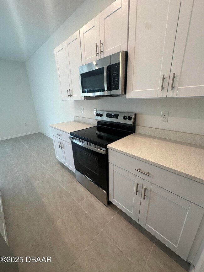 Photo - 180 Riverfront Wy