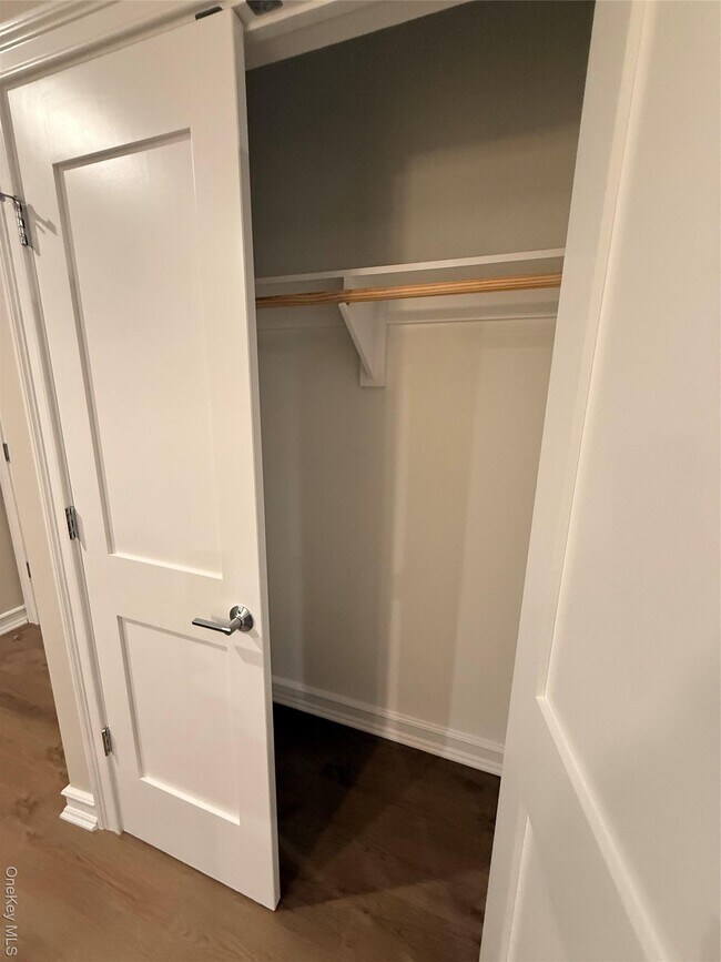 Photo - 122 Greenwich Ave Unit 404