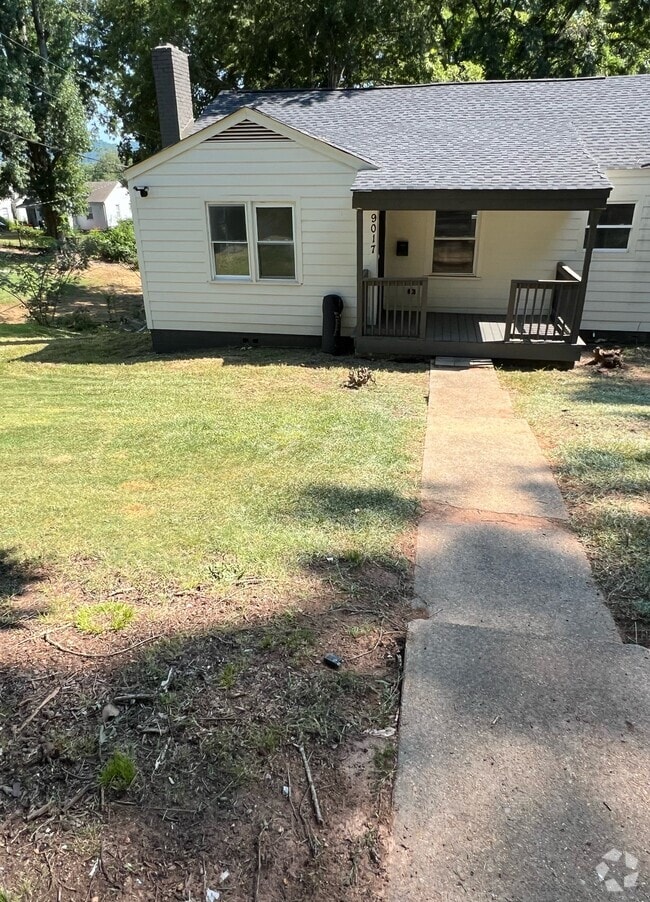 Building Photo - Belcrest Rental