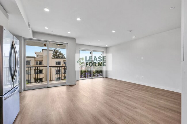 Photo - 8867 Alcott St Unidad 401