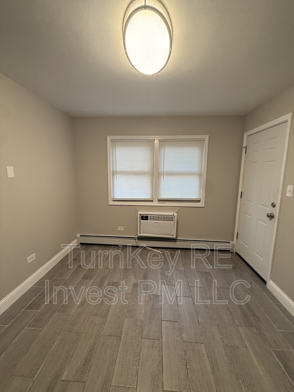 Photo - 14421 S Ravinia Ave