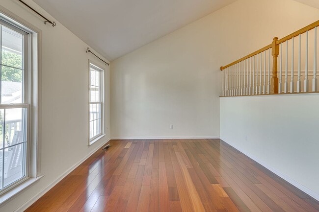 Photo - Gorgeous Single Family Home on a Cul-de-Sac!