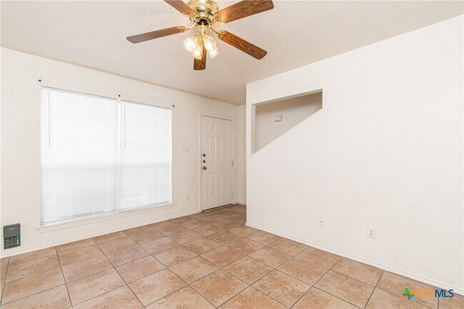 Photo - 4408 Deek Dr Unit B