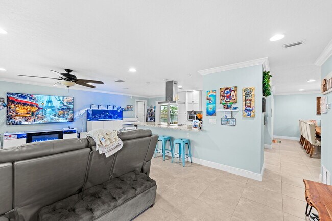 Photo - 1710 Vega Ave