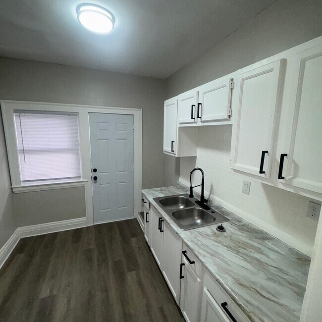 234 E 156th St Unidad 5