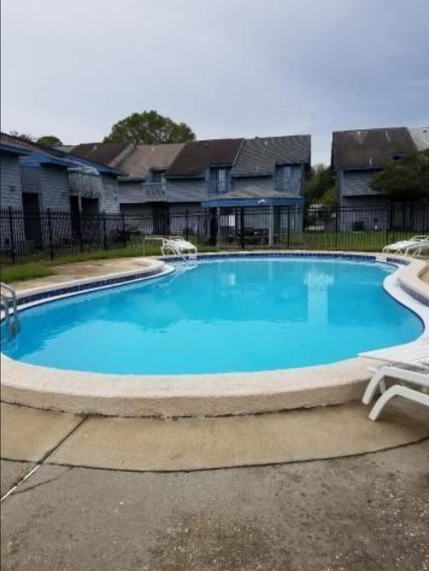 Photo - 1325 Greendale Ave