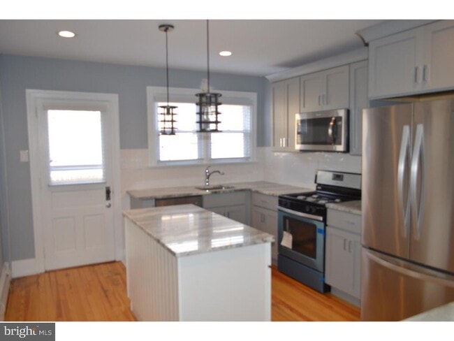 Photo - 117 Magnolia St