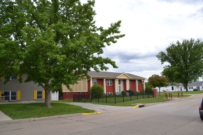 Claudell Homes I & II