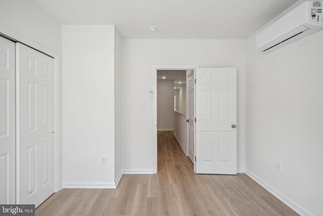 Photo - 321 E Lehigh Ave