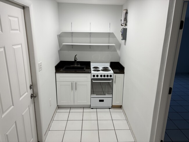 Photo - 6700 SW 40th St Unit South Miami 1/1