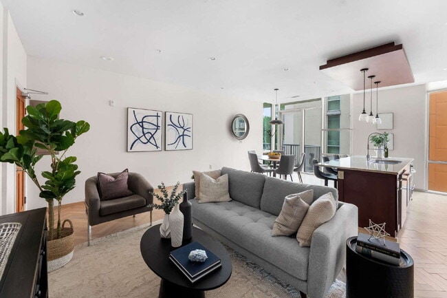 Photo - Sophisticated Living on Barton Springs Unit #5301