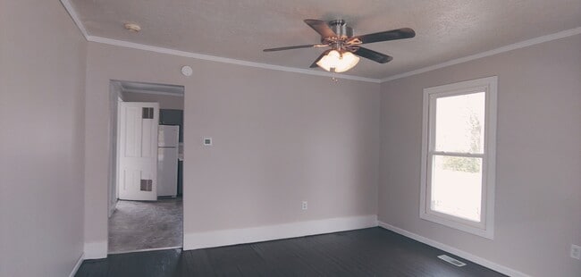 Photo - 331 Lilleston Ave