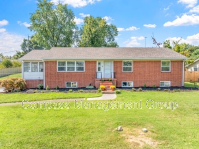 Photo - 217 Buckingham Dr