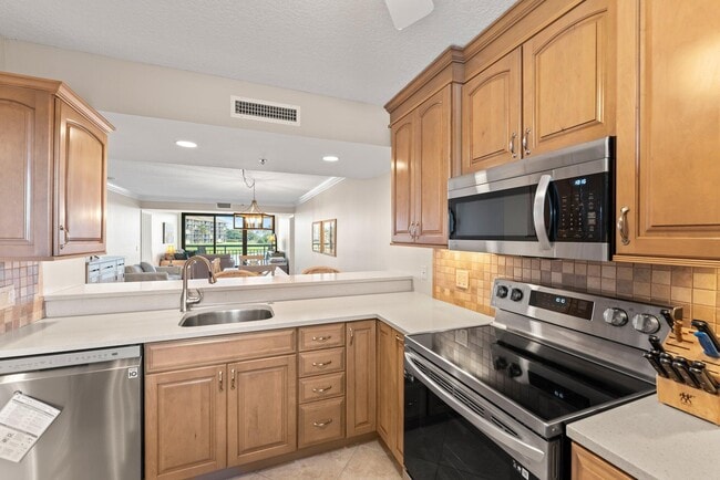 Photo - 601 S Seas Dr Unit 203