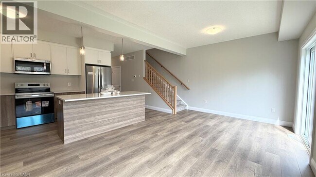 Photo - 6941 Heathwoods Ave