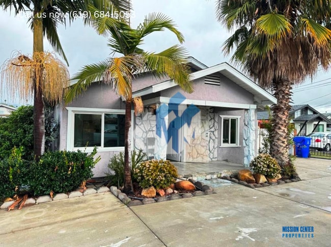 Building Photo - 5256-5260 Groveland Drive Unit 5258 - House
