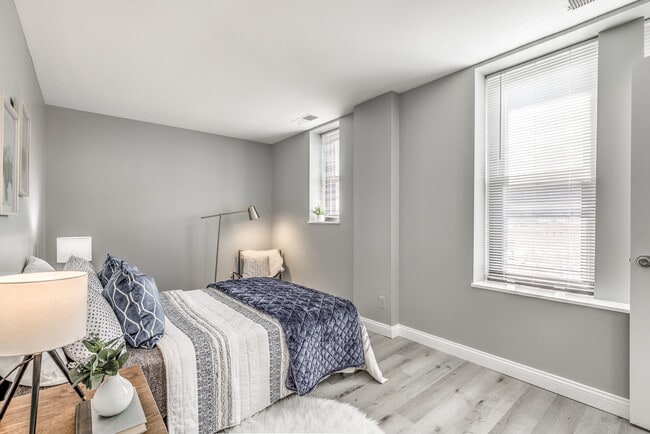 Photo - The Delmonte